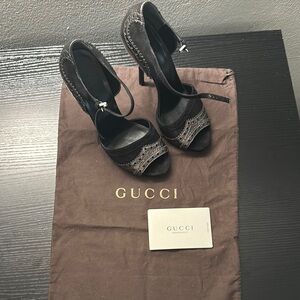 Gucci 'Karen' Genuine Python Ankle
Strap Sandal (Women)